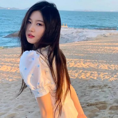 红色八爪女
